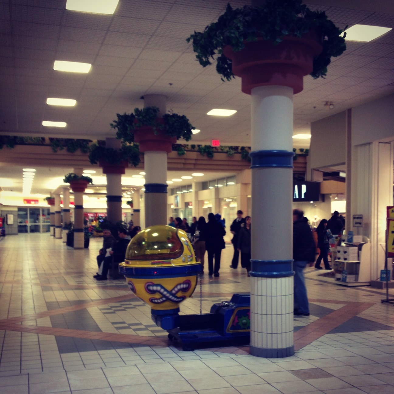 The soul sucking mall - Day 6